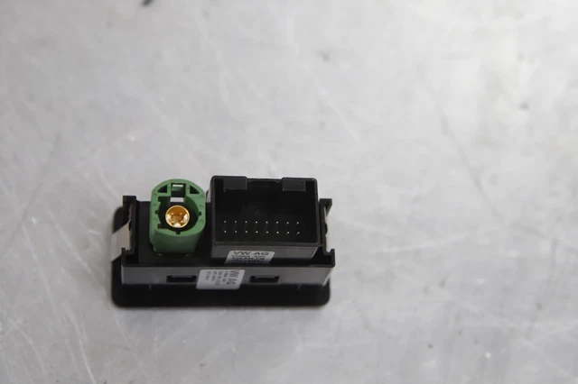 Volkswagen Golf MK7 Media En Prise Connecteur 5G0035222A 3