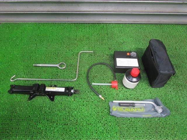 SUBARU Impreza 2015 DBA-GP2 Toolkit 97032FG031 [Usato] [PA87845744]