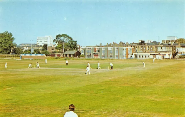 Essex Postcard The Cricket Ground, Chelmsford, Cricket Match, Pitch, Players 11U