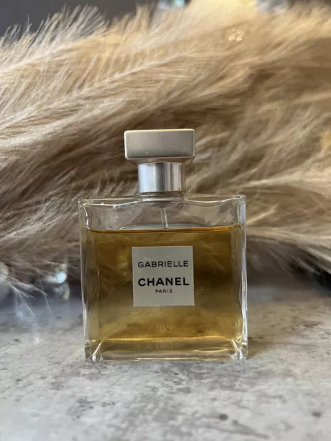 CHANEL GABRIELLE PARFUM Review - The fragrance that tells the story of  youth and all its lost love 