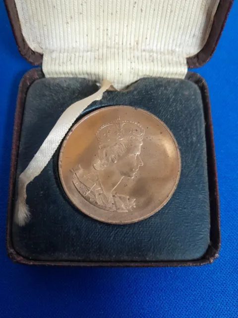 RARE Queen Elizabeth II Coronation Bronze Medal Bronze Royal Barge 1953