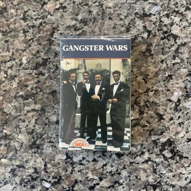 Gangster Wars Betamax Beta NOT VHS First Print Great Condition RARE MCA Rainbow