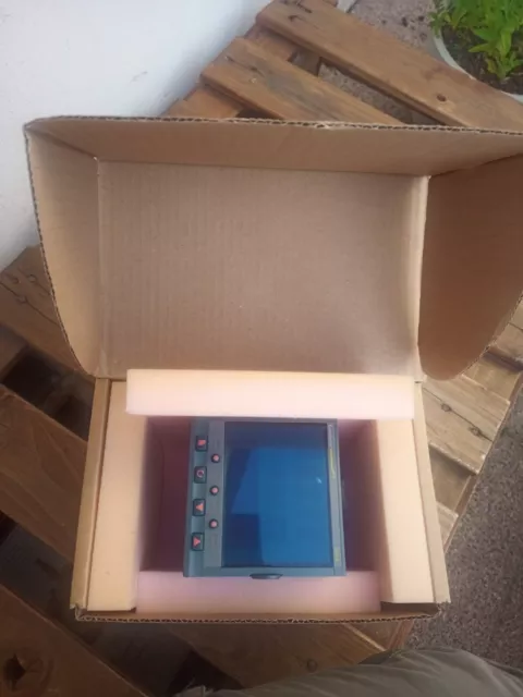 Régulateur de température EUROTHERM 2604