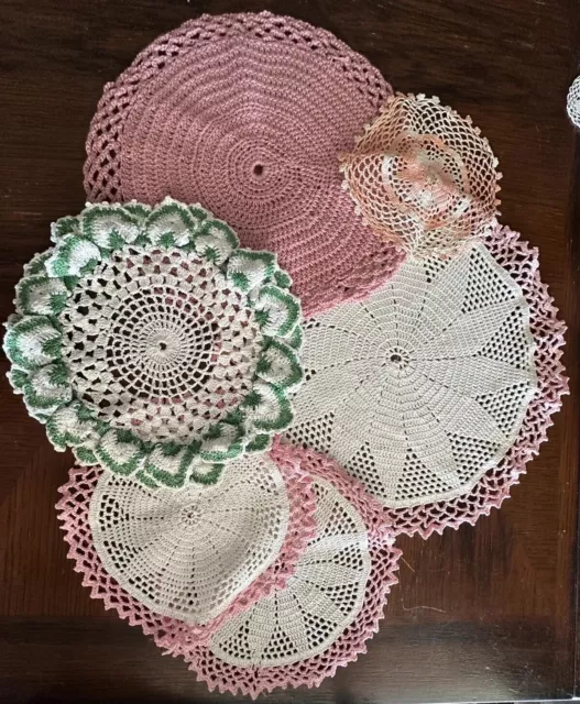 VINTAGE HAND CROCHETED DOILY LOT OF 6 MIXED SIZES, Round, COLORS BEAUTIFUL