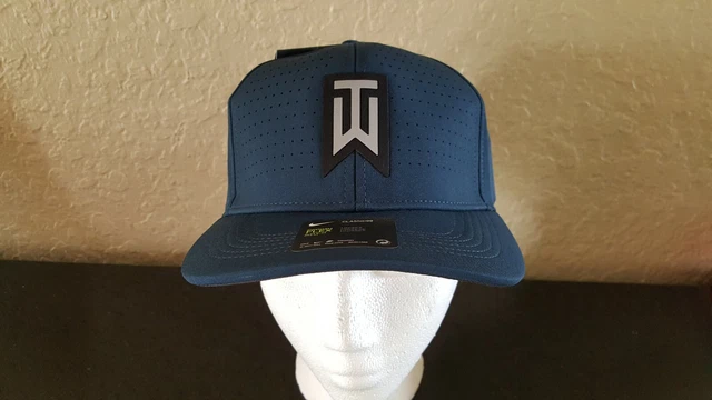NIKE TIGER WOODS TW Aerobill Classic 99 Fitted Golf Hat 845579 497