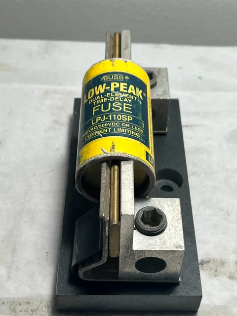 Buss LPJ-110SP FUSE WITH  J60200-1CR 600V 200A  Class J Fuse Holder