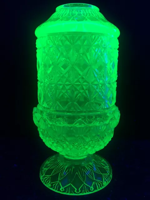 Green Vaseline glass Fairy lamp candle tea light holder uranium fine cut yellow 3