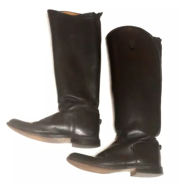 Der dau on sale boot stretch