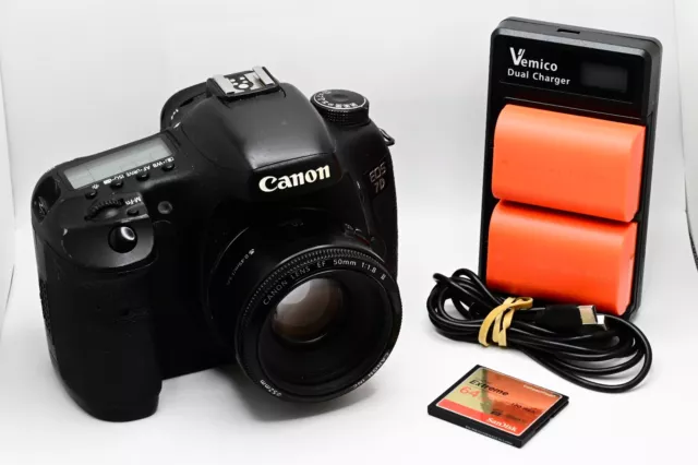 [READ] Canon EOS 7D 18.0 MP Digital SLR Camera Body w/ Accessories