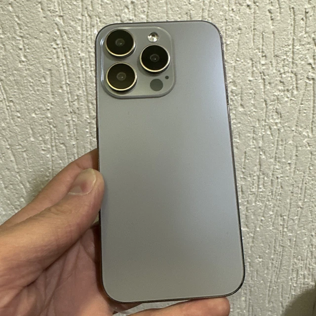 Factice iPhone 15 Pro