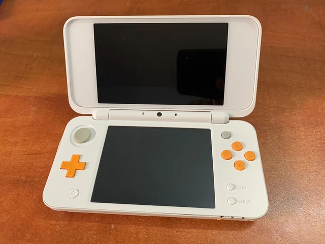 Nintendo 2DS XL Handheld Console System White Orange FOR PARTS OR REPAIR