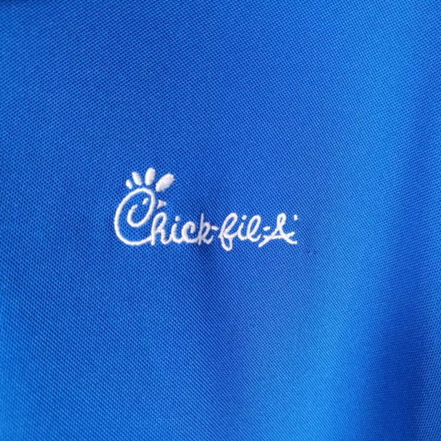 OOBĒ BRAND - Chick-Fil-A Employee Uniform Polo Shirt Men's XL, Blue ...
