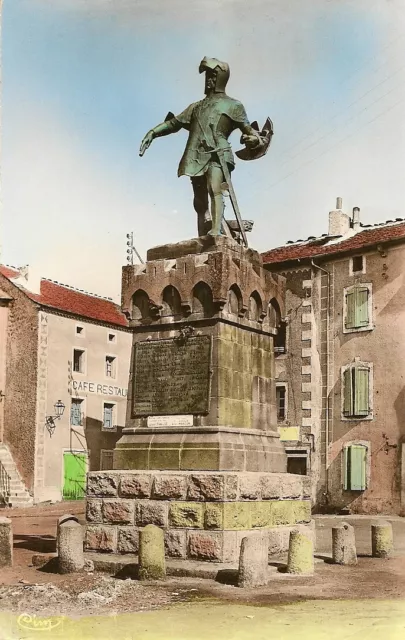 Carte Postale Chateauneuf De Randon Statue Du Connetable Duguesclin