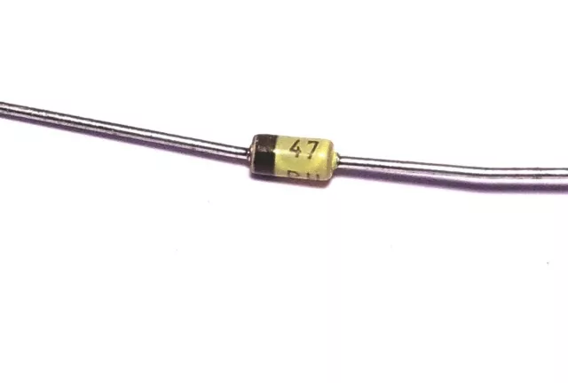 10 x Diode Zener BZX46C 500mW 56V                                         DZ056V