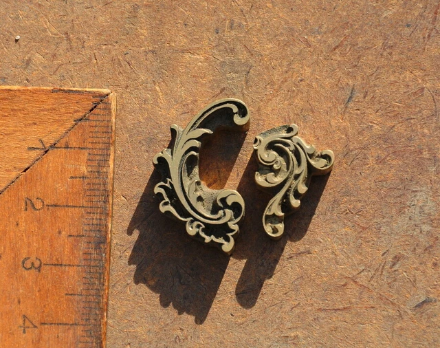 2x Messingornament Zierornament Messing Buchbinden Jugendstil Ornament Deco alt°