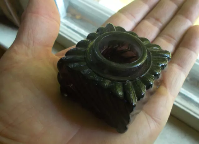 1880s DEEP AMETHYST PURPLE GLASS SWIRLED CUBE INKWELL 1 1/2"TALL X 1 3/4"SQUARE