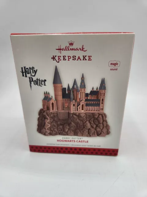 Hallmark Keepsake Ornament Harry Potter Hogwarts Castle Magic Sound - New