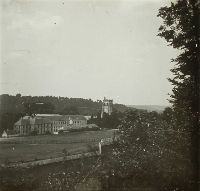 FRANCE Abbaye Notre-Dame du Bec Hellouin, Photo Stereo Plaque Verre VR2L12n6