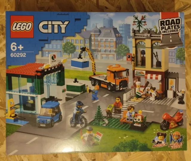 LEGO City 60380 pas cher, Le centre-ville