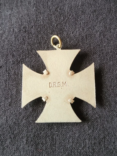 Médaille allemande WWII - DB Militaria - WW1 WW2 Vietnam Divers Militaria