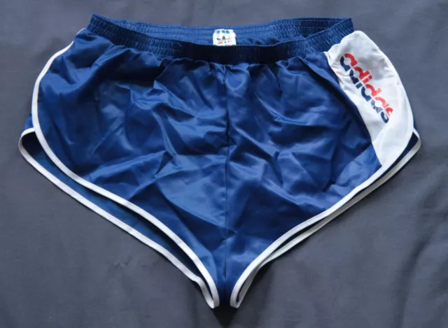 NOUVEAU Adidas Shiny Shorts Silky D4 Sprinter Racer Rétro vintage Nylon...