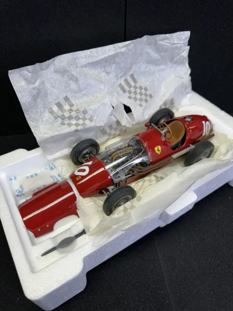 1:18 Exoto Motorbox Ferrari 500F2 No.10 Ascari Modellauto - (GPC97193)