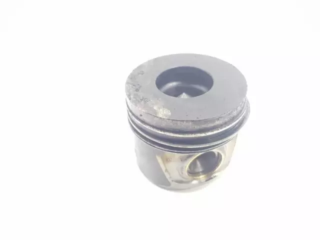 03G107065J piston pour VOLKSWAGEN PASSAT 2.0 TDI 2005 2099084