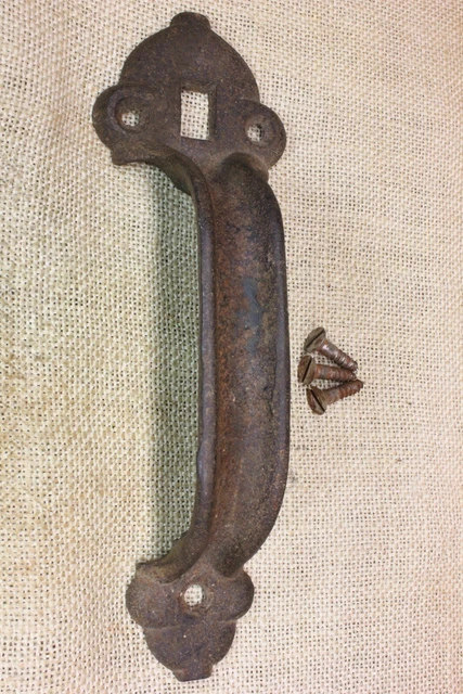 Large Old Thumb Latch Screen Handle Barn Door Pull Rustic Iron 8 5/8” Vintage