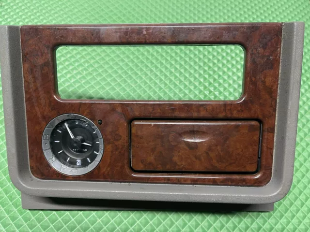 04-06 Cadillac Escalade Dash Clock Oem