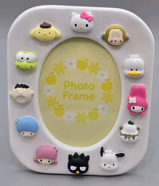 Kitty Frame HELLO KITTY AND Friends Picture Frame Sanrio Stars Adorable $12.00 ...