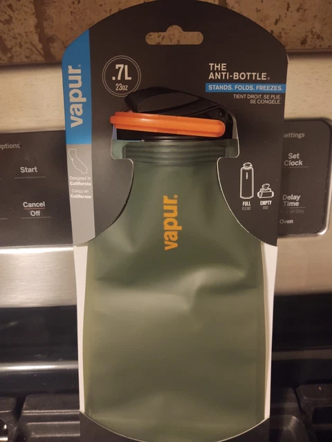 Vapur anti bottle .7 L/23 oz. collapsible BPA Free