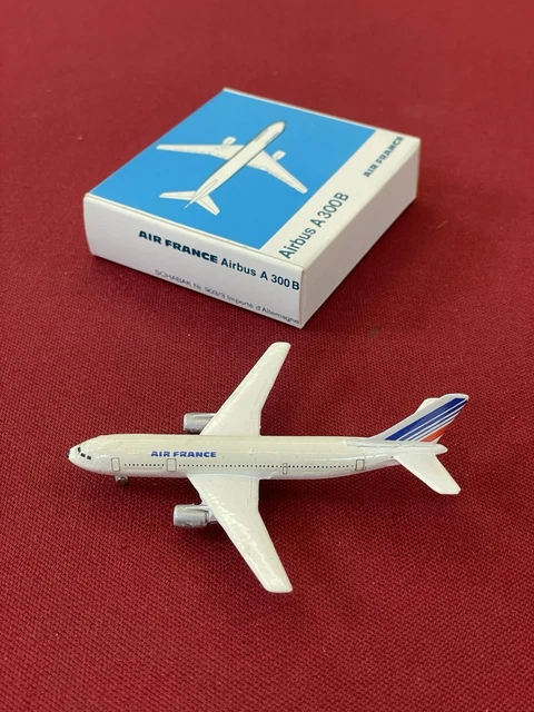 Maquette REVELL 1/144 Airbus A300-600ST Beluga - Neuf - Réf 03817