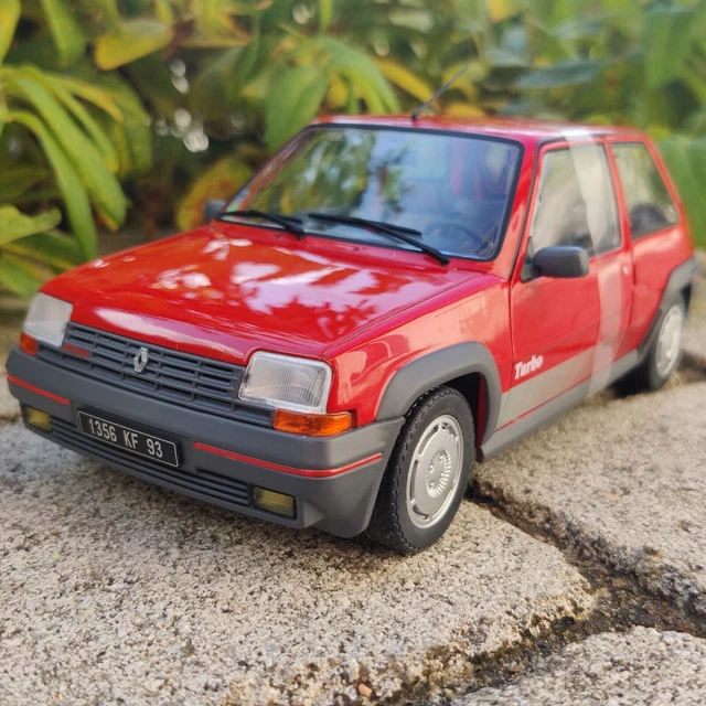 Coffret Renault Assistance – Universal Hobbies 1/43 – Clio, Laguna, Nevada, Espace – Occasion
