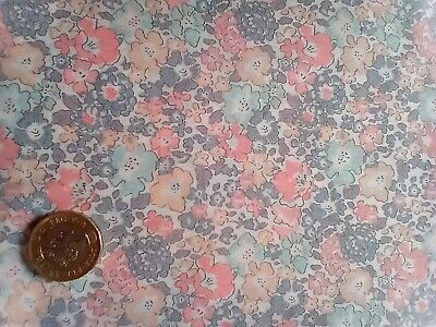 Remnant piece of MICHELLE Liberty of London Tana Lawn cotton approx 45 x 31 cm