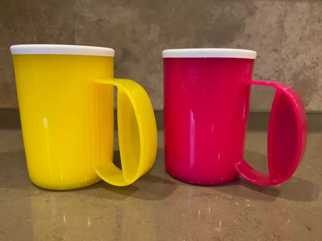 Set of 2 Tupperware Insulated Coffee Hot Cocoa Mug Cup Handle 3639A-2 3639A-4