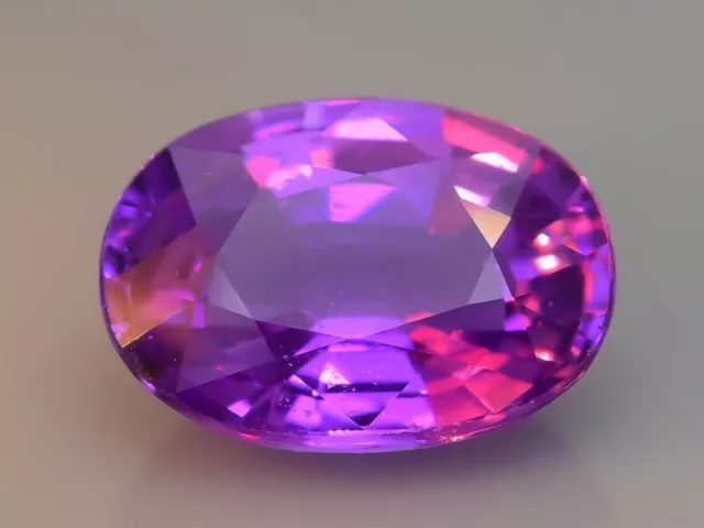 Color Change Natural Sapphire 1,06ct Ceylan Saphir Violet Heat Only