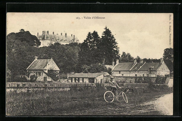 CPA Vallee d´Offemont, vue de château 1910