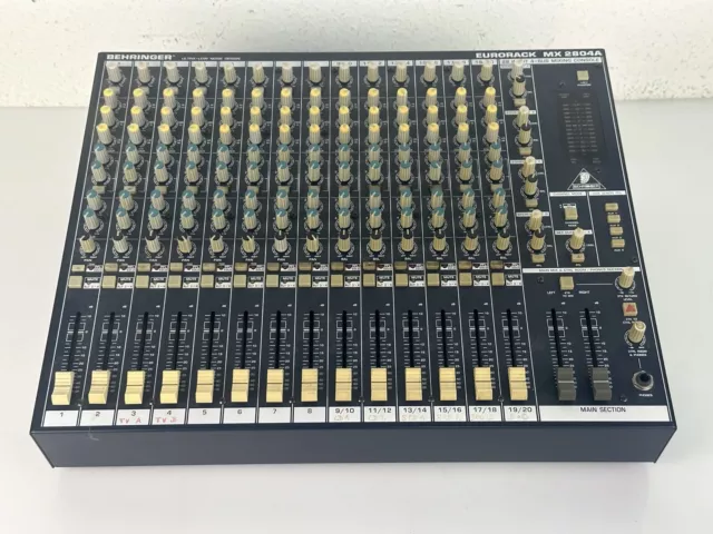 Behringer MX 2804a Mixing Console / Table de Mixage „ Not Testé "