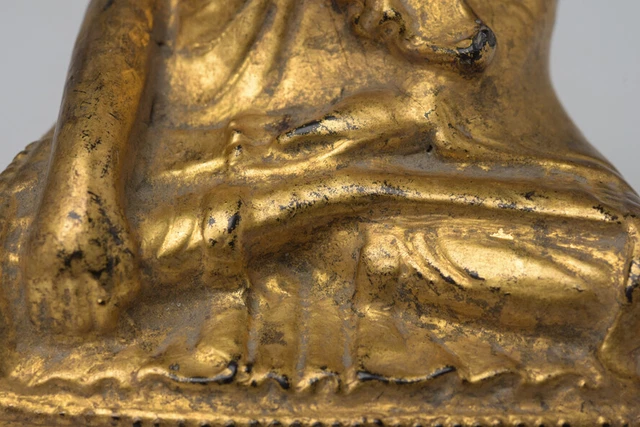 19th Century, Mandalay, Antique Burmese Wooden Seated Lotus Buddha 4