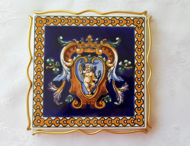 Ancien dessous de plat GIEN Renaissance
