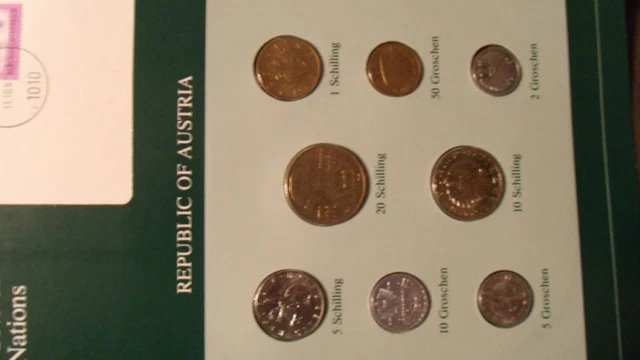 Coin Sets of All Nations Austria all 1982 UNC w/card 20,10,5,1 Schilling 2