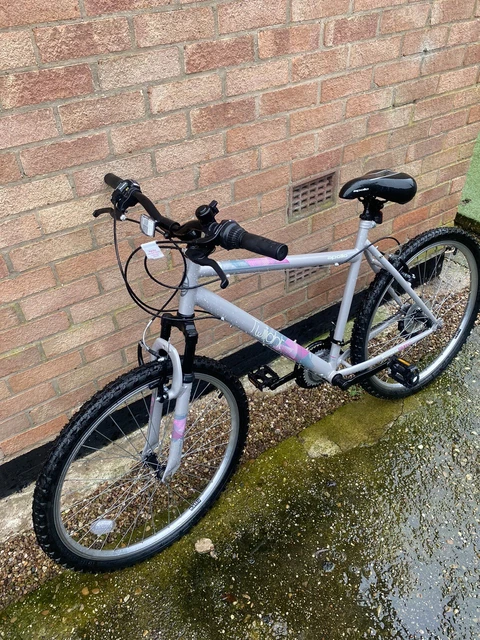 APOLLO TWILIGHT LADIES GIRLS Mountain Bike 20 COLLECTION ONLY
