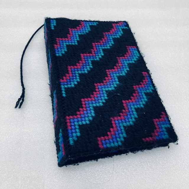 VTG‼ Handmade Crochet Knit Book Cover Sleeve Black Chevron 4" x 7" • VGUC‼