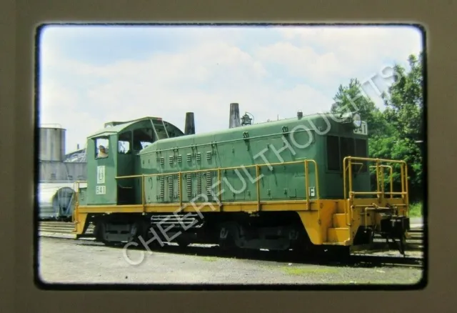 Original '72 Kodachrome Slide URR Union Railroad 541 NW2       31O44