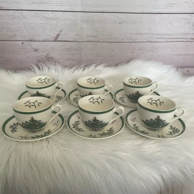 Vintage Spode Christmas Tree Tea Cups And Saucers S3324 England Set Of 6