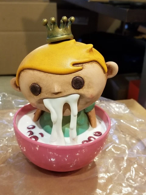 Larry Lactose Resin Figure Vintage Finish Andrew Bell SIGNED like funko pop