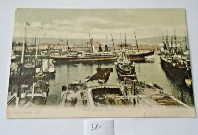 Docks  Southampton B W  Print Posted 1904 Postcard (38P)