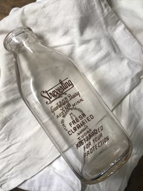 Vintage Quart Milk Bottle Streverling Guernsey Dairy Austin, Minnesota MN Glass