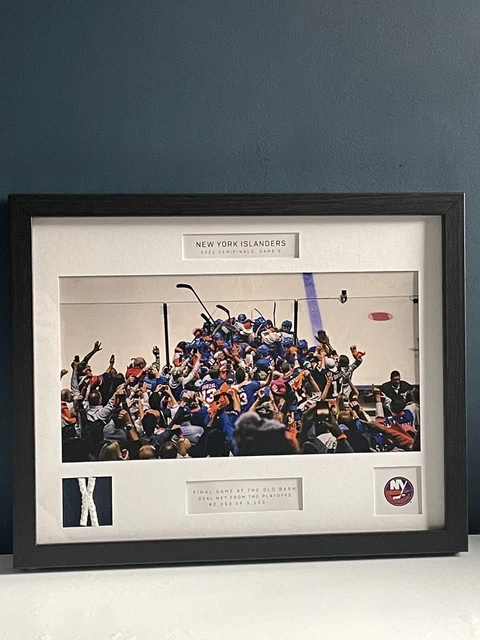 New York Islanders Final Game At The Old Barn Net Goal Relic Memorabilia /5150 New York Islanders Final Game At The Old Barn Net Goal Relic Memorabilia /5150