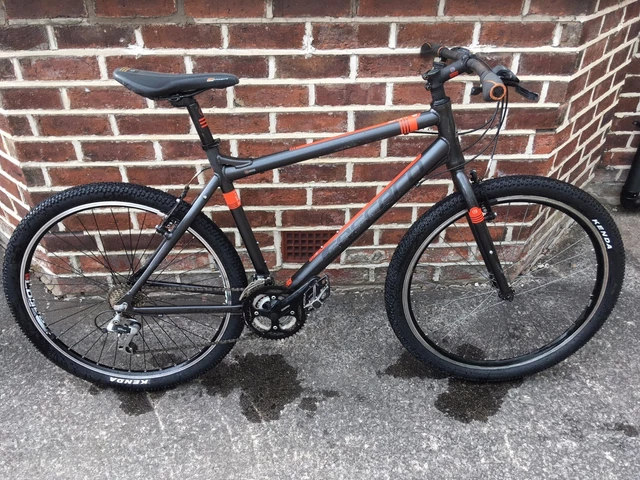 Limited Edition Carrera Ltd Axle Carrera Axle LTD Edition Hybrid Bike 51cm  Frame XO Bikes